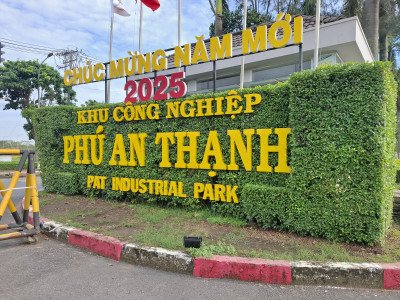 Bán 14.000m² đất KCN PAT Bến Lức – có 8.000m² nhà xưởng – giá 150 tỷ. LH: 0909455663 Minh Quân Land