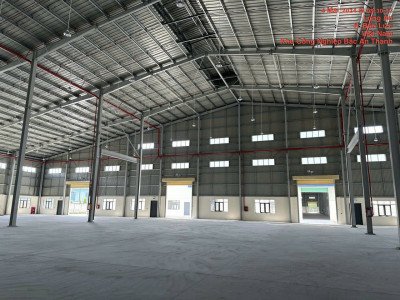 Bán nhà xưởng KCN tại Bến Lức – 19.300m² đất SKK, xưởng 10.368m² – 161 tỷ